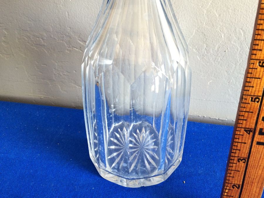 Cut Glass Decanter [Photo 3]