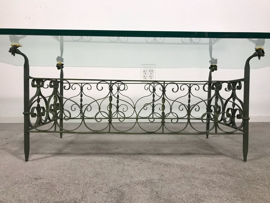 JUST ADDED - Vintage Green Wrought Iron Glass Top Coffee Table 5' X 30' [Photo 8]