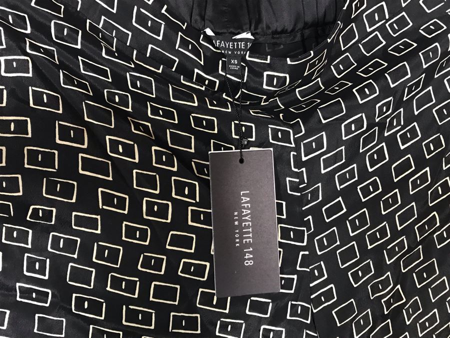 New With Tags Black Modern Pants From Lafayette 148 New York Size XS Retails $598 [Photo 4]