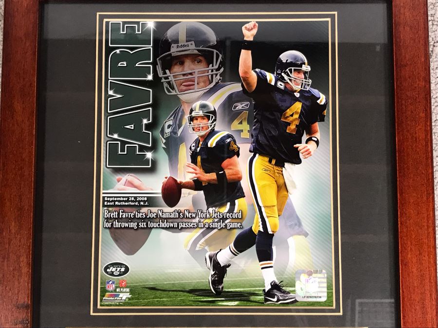 Framed Official NFL Collectible Featuring Brett Favre Highlighting Career High And Tie With Joe Namath's Record Of Six Touchdowns In One Game 14 X 18 [Photo 3]