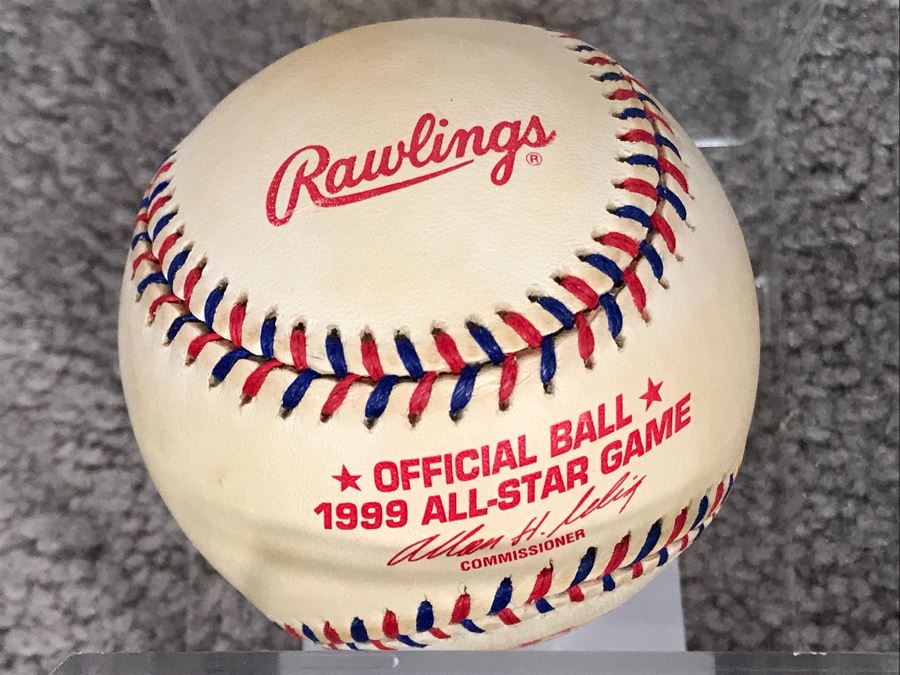 UPDATED - SIGNED Ozzie Smith Official Major League Baseball Ball From Boston All-Star Game With Acrylic Display Case 3 X 3 X 3 [Photo 9]