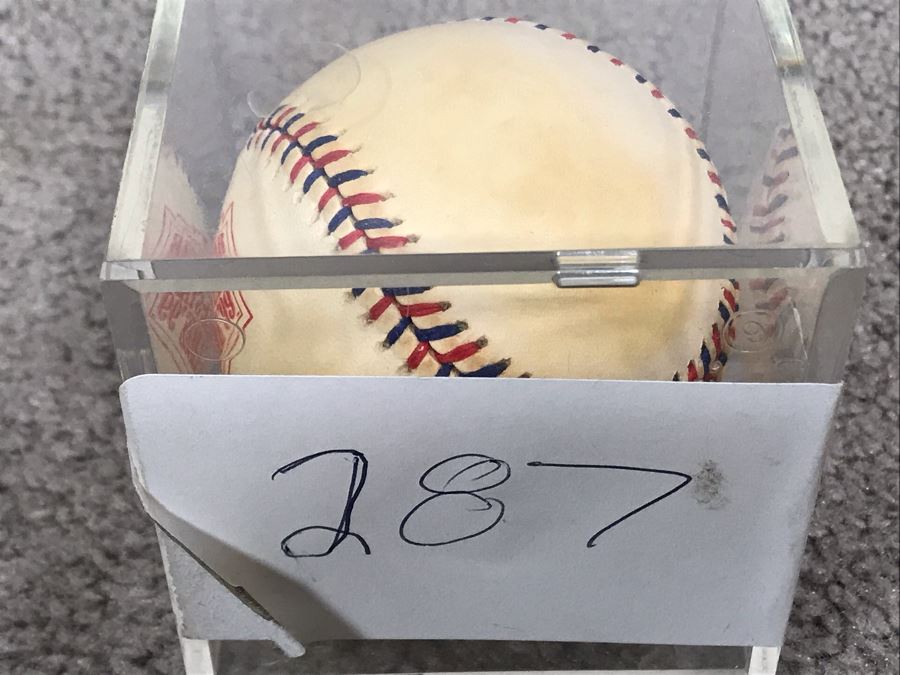 UPDATED - SIGNED Ozzie Smith Official Major League Baseball Ball From Boston All-Star Game With Acrylic Display Case 3 X 3 X 3 [Photo 7]