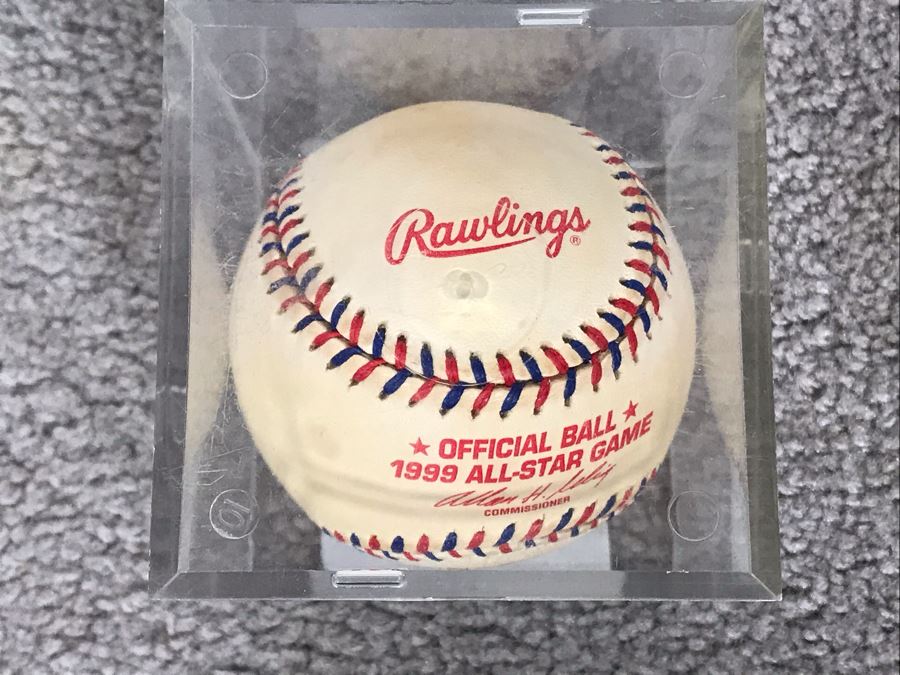 UPDATED - SIGNED Ozzie Smith Official Major League Baseball Ball From Boston All-Star Game With Acrylic Display Case 3 X 3 X 3 [Photo 6]