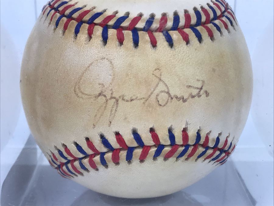 UPDATED - SIGNED Ozzie Smith Official Major League Baseball Ball From Boston All-Star Game With Acrylic Display Case 3 X 3 X 3 [Photo 13]