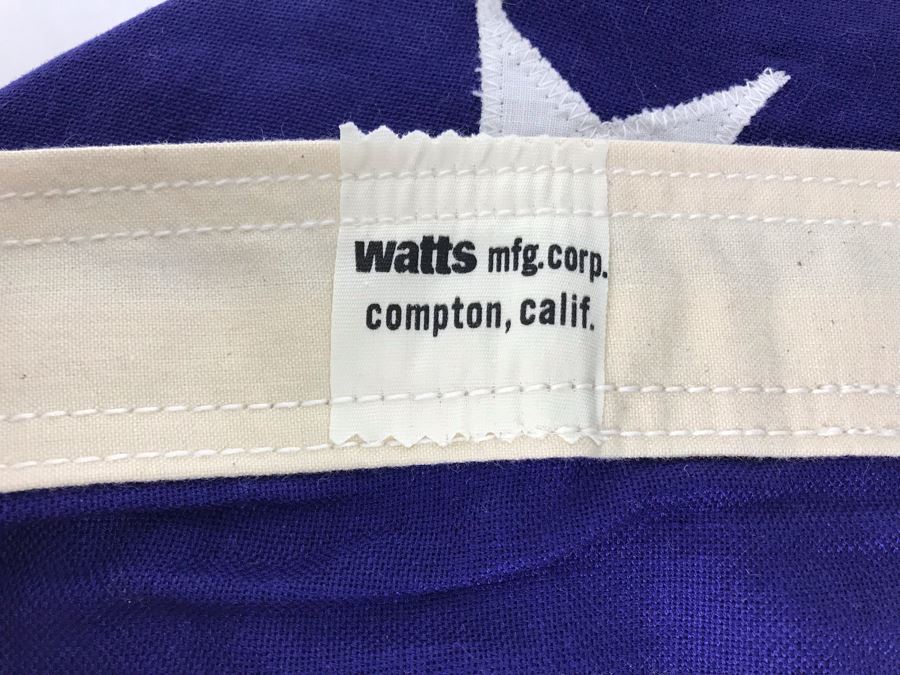Pair Of Cotton United States Of American USA Flags Valley Forge Flag Co And Watts Mgs Corp (9'3' X 5' And 9'1' X 4'4') [Photo 3]