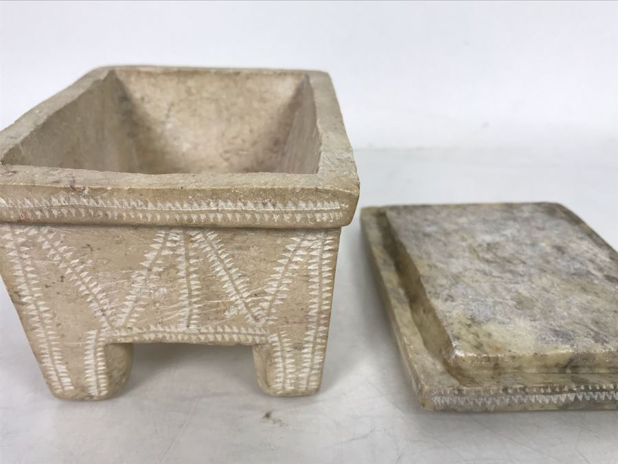 Various Pre-Columbian Artifacts And Carved Stone Box 5W X 4D X 3H [Photo 24]
