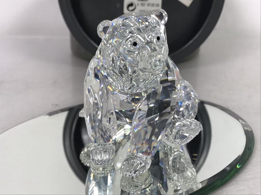 Swarovski Crystal Grizzly Bear Figurine With Original Box Retails $325 [Photo 10]