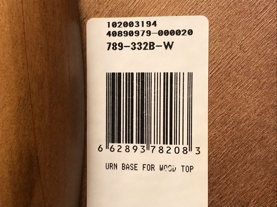 Stunning Century Furniture Inlaid Star Pattern Pedestal 5' Round Dining Table With Four Matching Century Furniture Exeter Side Chairs Dining Chairs Total Retails $11,520 [Photo 10]