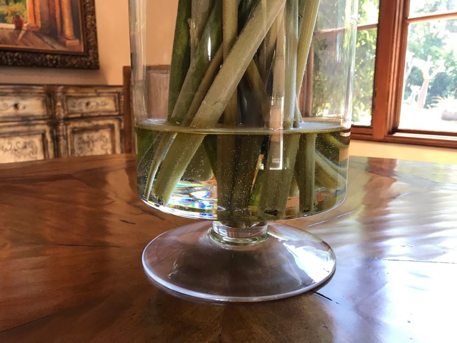 Large Artificial Sunflower Plant Arrangement In Glass Vase [Photo 4]