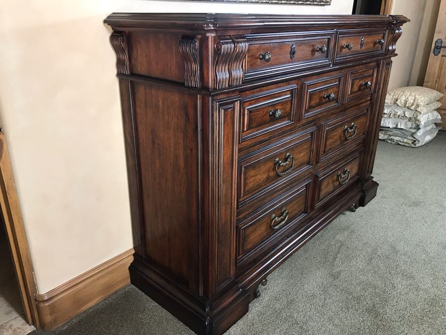 Stanley Furniture Costa Del Sol Barcelona Stateroom 9-Drawer Chest Of Drawers Dresser 71W X 22D X 48.5H Retails $3,000 [Photo 4]