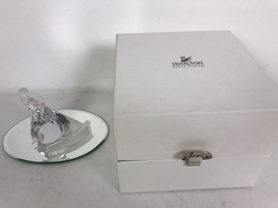Swarovski Crystal Disney Cinderella Figurine With Original Box - Missing Slipper [Photo 9]