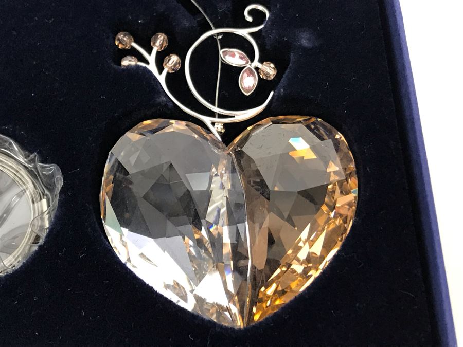 Swarovski Crystal SCS Green Bamboo Ornament With Original Box And Swarovski Crystal Heart With Original Box [Photo 8]