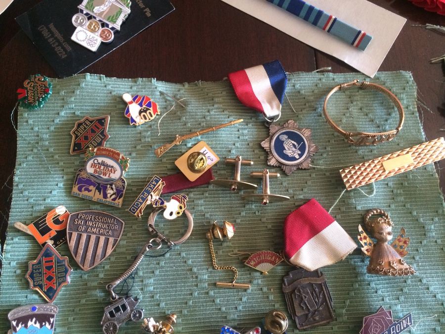 Huge Pin, Button, Ribbon Lot [Photo 7]