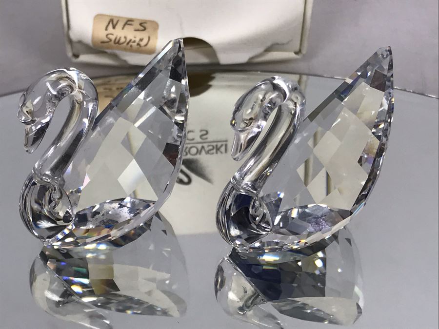 Pair Of Swarovski SCS (Swarovski Crystal Society) Crystal Swans - One With Original Box [Photo 5]
