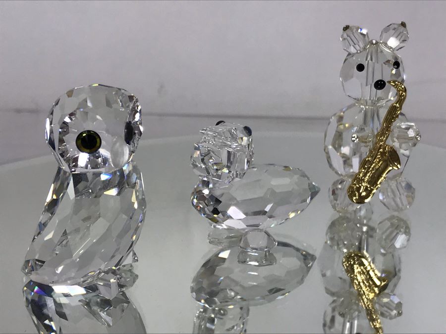 Swarovski Crystal Small Owl, Pelican And Saxophone Playing Bear - No Boxes [Photo 4]