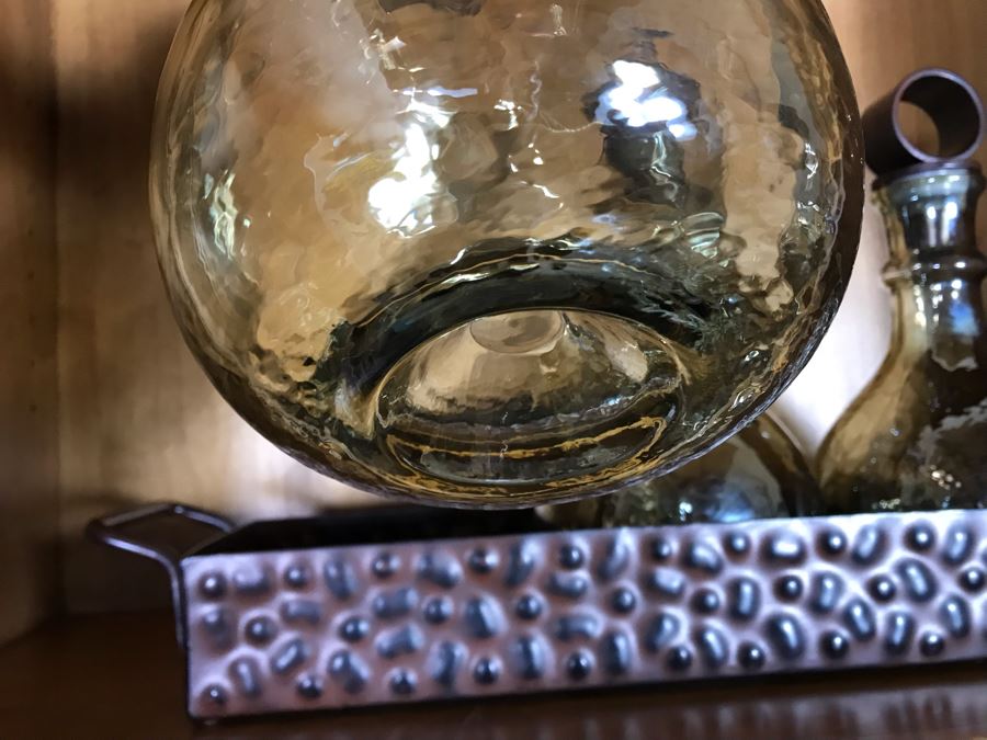 John-Richard Set Of Three Mercury Bottles With Tray Retails $340 [Photo 6]