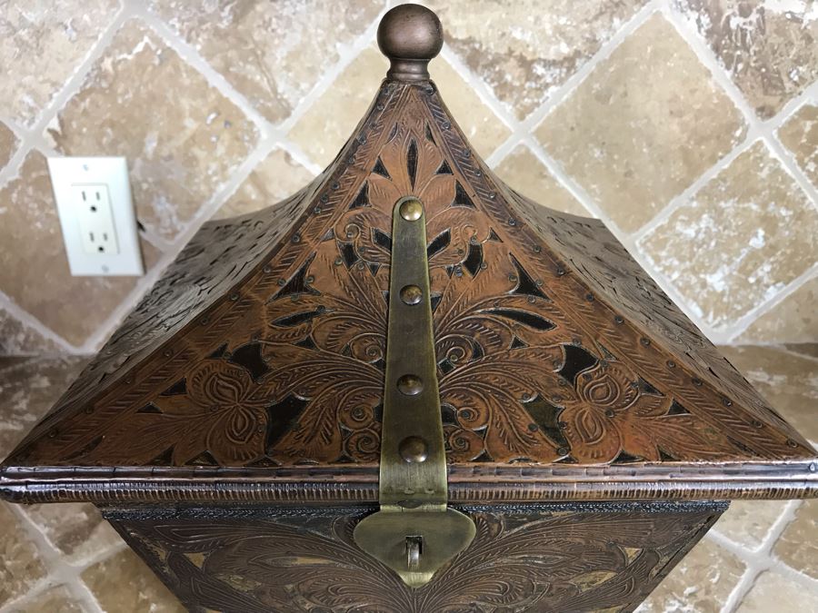 Copper And Brass Decorative Hinged Box 10W X 10D X 13H [Photo 4]