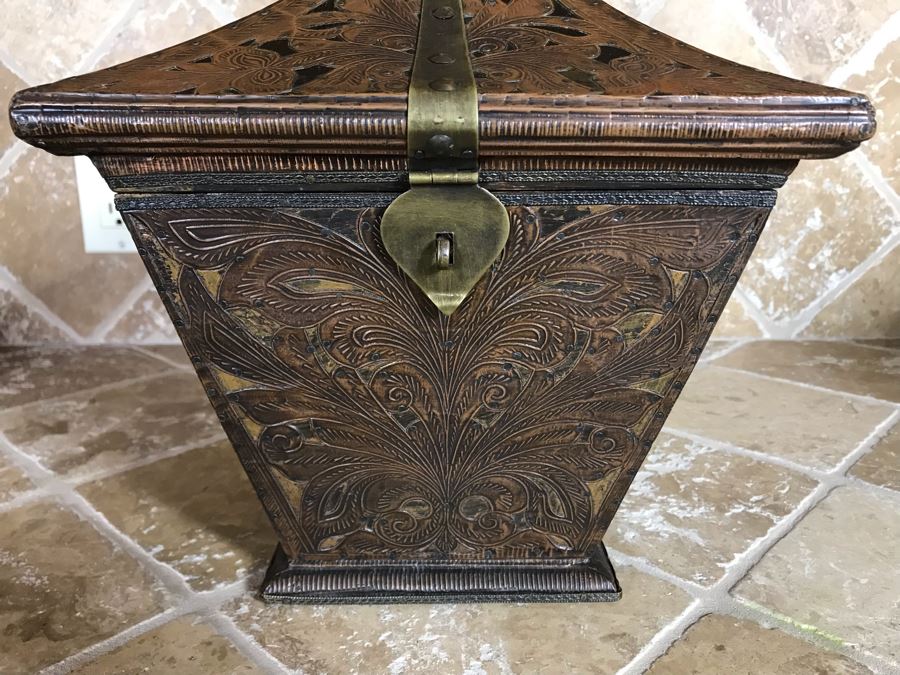 Copper And Brass Decorative Hinged Box 10W X 10D X 13H [Photo 3]
