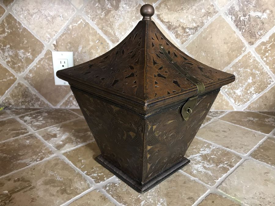 Copper And Brass Decorative Hinged Box 10W X 10D X 13H [Photo 5]