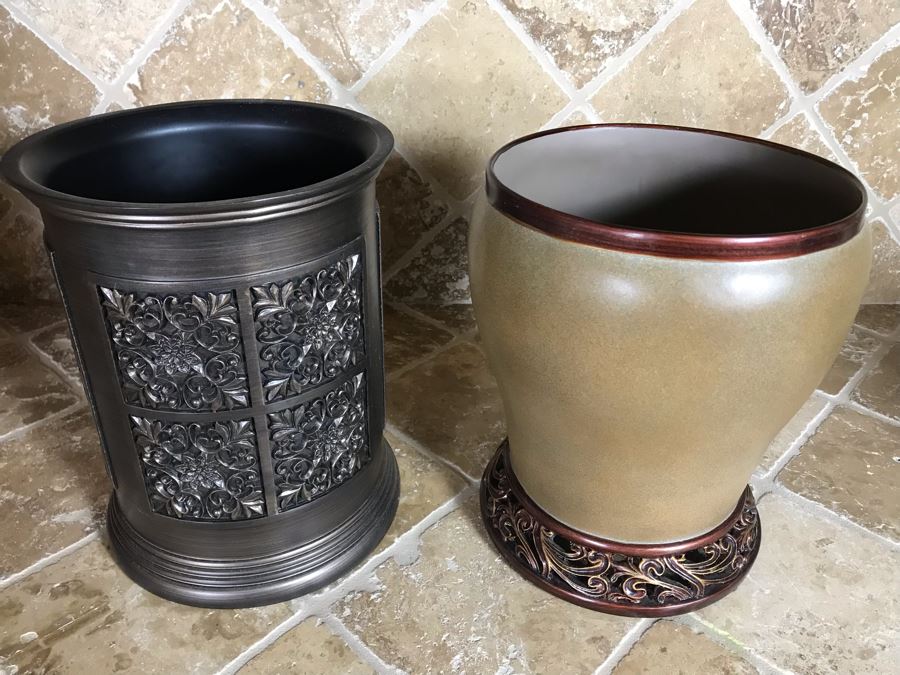 Pair Of Waste Baskets 10H [Photo 2]