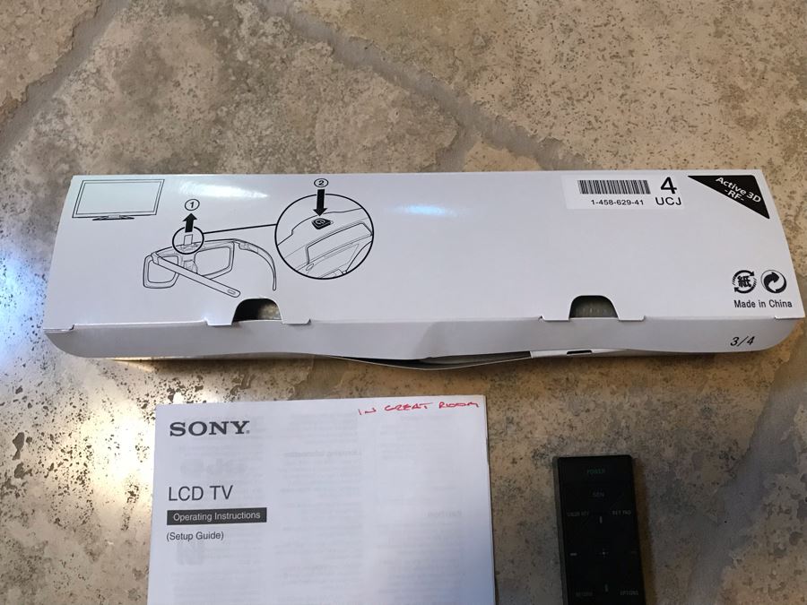 SONY BRAVIA 65' LCD TV Model XBR-65X850A With TV Stand, Four 3-D Glasses And Remote Control [Photo 20]