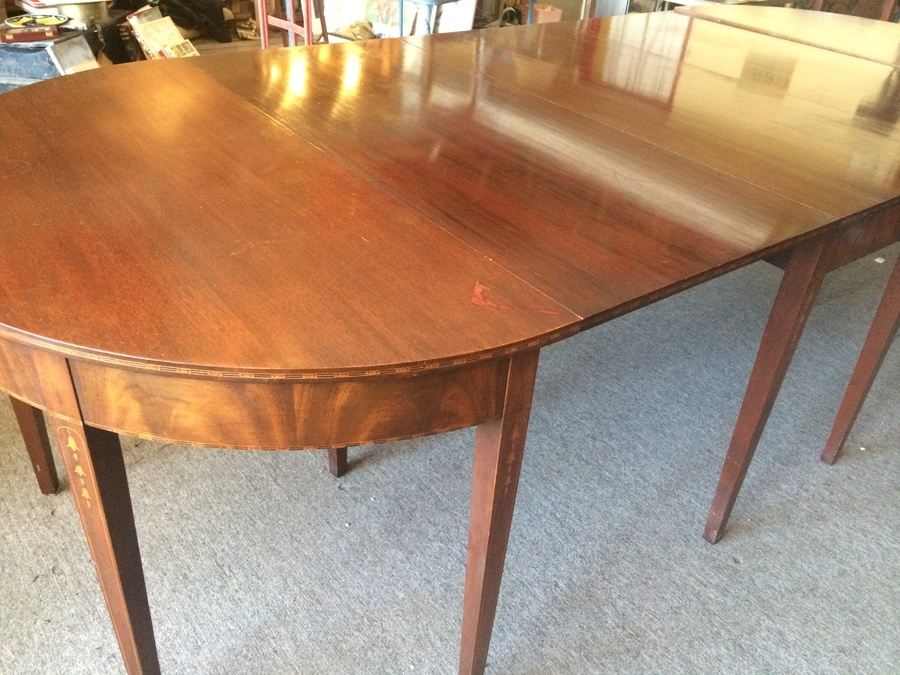 Large Dining Room Gateleg Table with Beautiful Inlay Work [Photo 7]