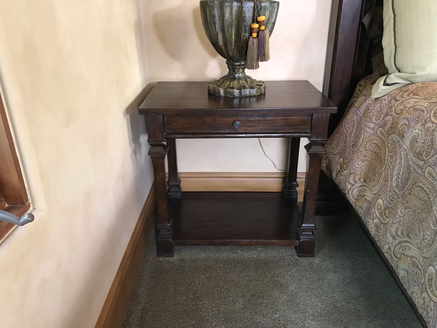 Bernhardt Wooden Nightstand Side Table With Drawer 29.5W X 19.5D X 27.5H Retails $660 [Photo 2]