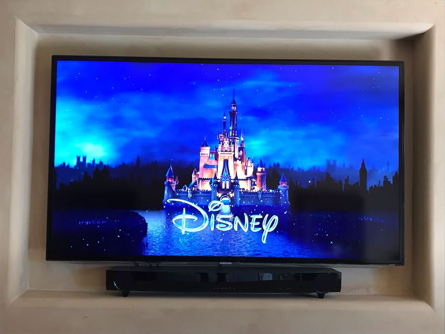 SAMSUMG 60' LED HDTV Model UN60ES6100 With Wall Mounting Hardware And Remote Control (Does Not Include Soundbar) [Photo 2]