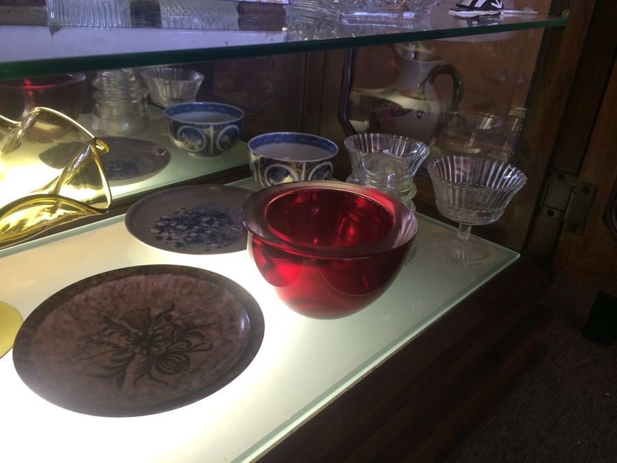 Entire Contents of Display Case Lot (Antique Store Moving) [Photo 10]