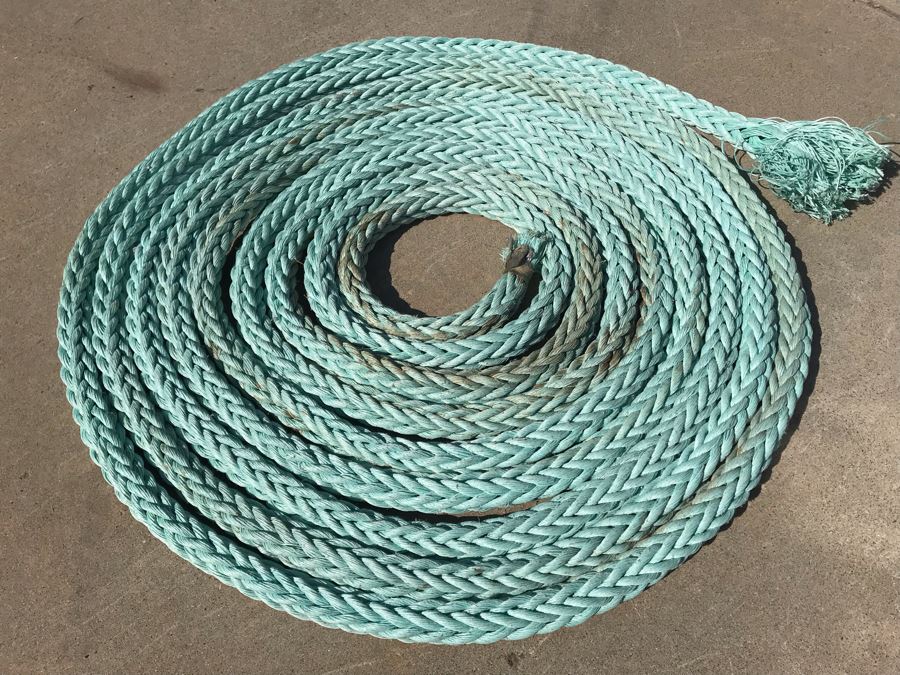 Long Braided Nylon Nautical Rope 50' Long X 1.5' Thick [Photo 4]