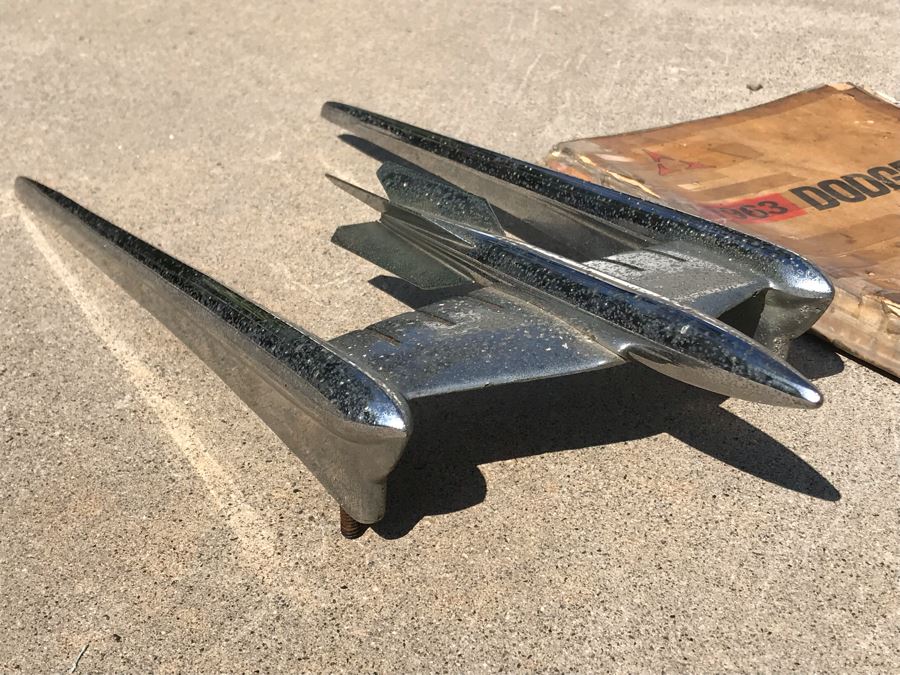 Vintage 1963 Dodge Chrome Hood Ornament With Original 1963 Dodge Custom Eight Eighty Pasenger Car Service Manual [Photo 4]