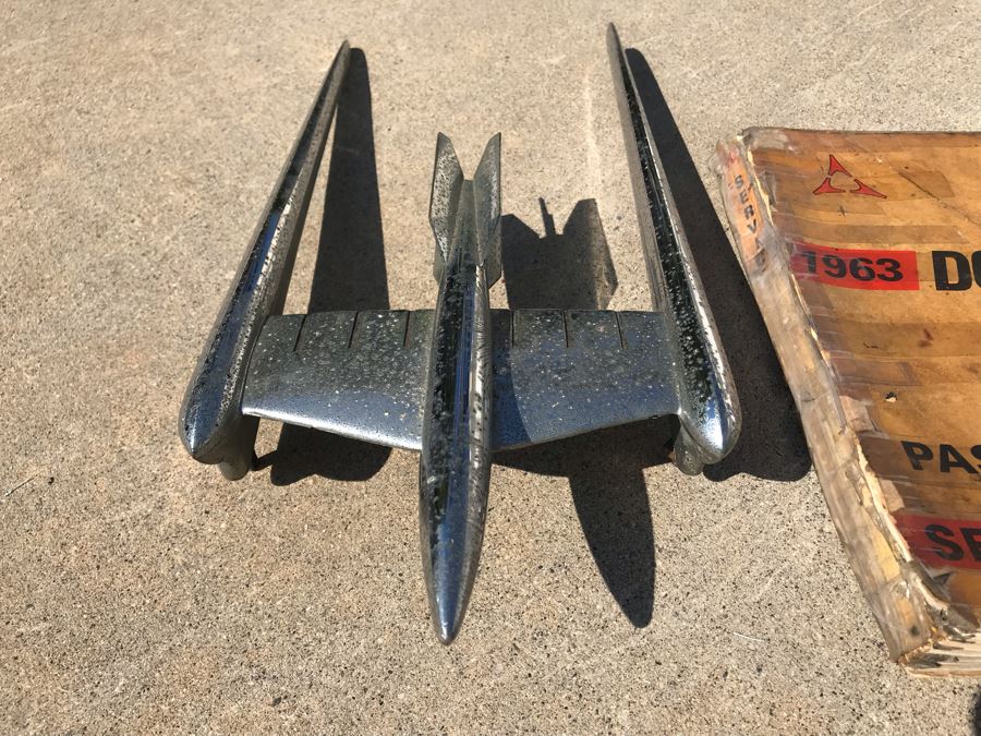 Vintage 1963 Dodge Chrome Hood Ornament With Original 1963 Dodge Custom Eight Eighty Pasenger Car Service Manual [Photo 3]
