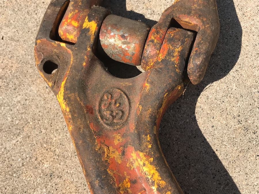 Vintage Industrial Steel Sling Hook XB22 SK-18/20-8 13'L X 8.5'W [Photo 3]