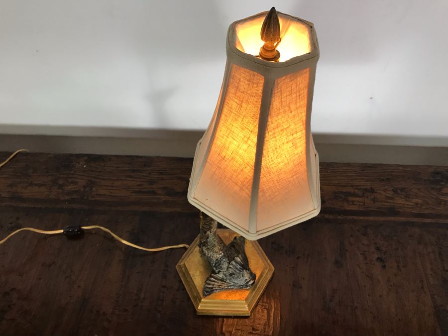 JUST ADDED - Fish Motif Table Lamp 23H [Photo 6]
