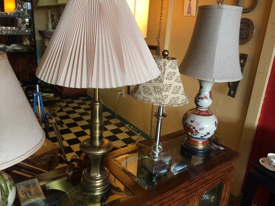 Huge Lamp / Lighting Lot (Antique Store Moving) [Photo 26]