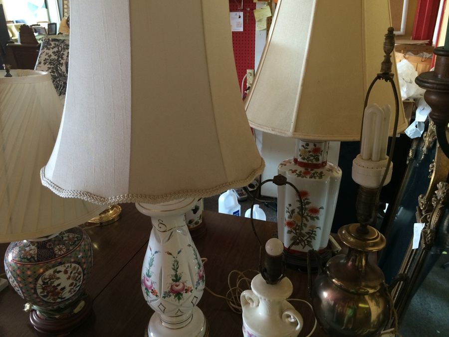 Huge Lamp / Lighting Lot (Antique Store Moving) [Photo 23]