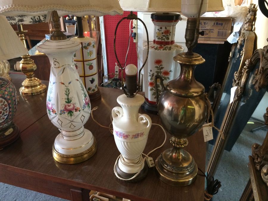 Huge Lamp / Lighting Lot (Antique Store Moving) [Photo 22]