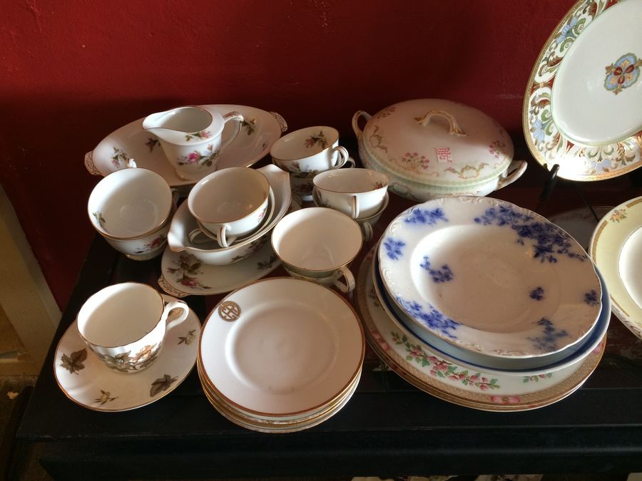 China and Stoneware Lot (Antique Store Moving) [Photo 2]
