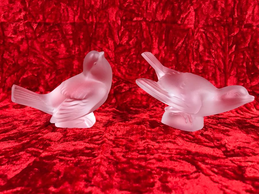 Pair Of Signed Lalique France Frosted Crystal Bird Figurines (5W X 4D X 3H / 4W X 2.5D X 3.25H) (MOE) [Photo 2]