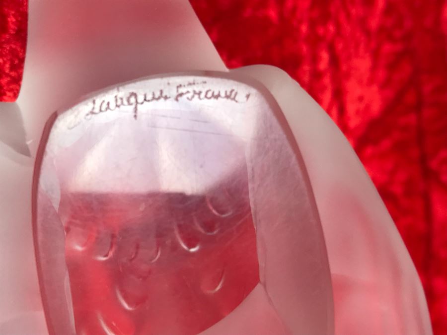 Pair Of Signed Lalique France Frosted Crystal Bird Figurines (5W X 4D X 3H / 4W X 2.5D X 3.25H) (MOE) [Photo 9]