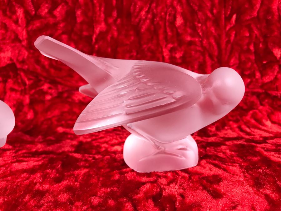 lalique glass bird figurine