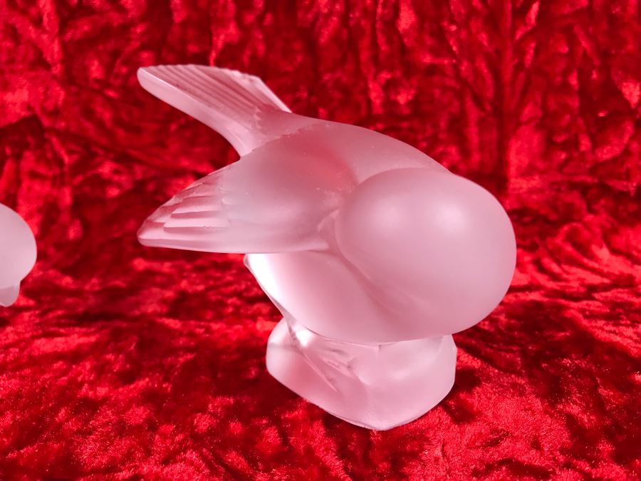 lalique glass bird figurine