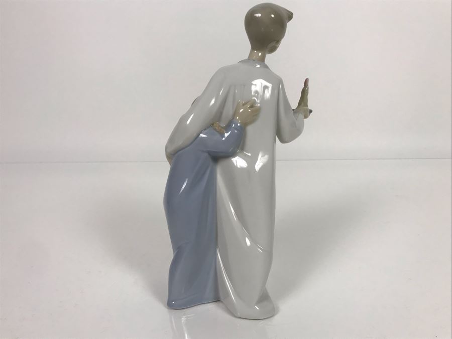JUST ADDED - Lladro Porcelain Figurine Of Boy Holding Candle With Girl 9.5W X 8H (MOE) [Photo 6]