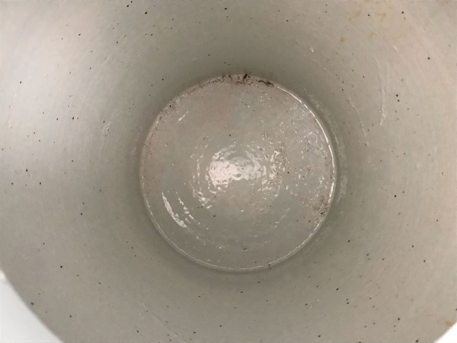 JUST ADDED - Pair Of LARGE Antique Chinese Porcelain Ginger Jars With Lids 24H X 14W (MOE) [Photo 16]