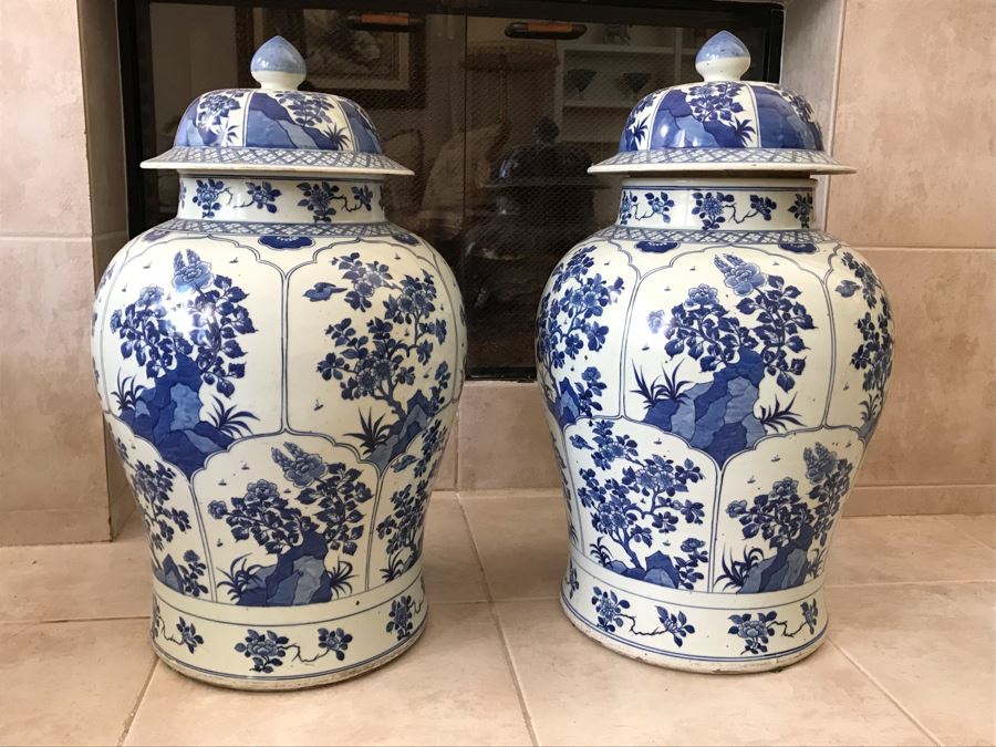 JUST ADDED - Pair Of LARGE Antique Chinese Porcelain Ginger Jars With Lids 24H X 14W (MOE) [Photo 3]