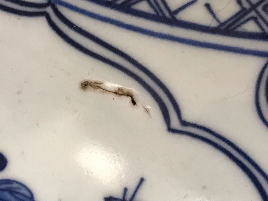 JUST ADDED - Pair Of LARGE Antique Chinese Porcelain Ginger Jars With Lids 24H X 14W (MOE) [Photo 17]