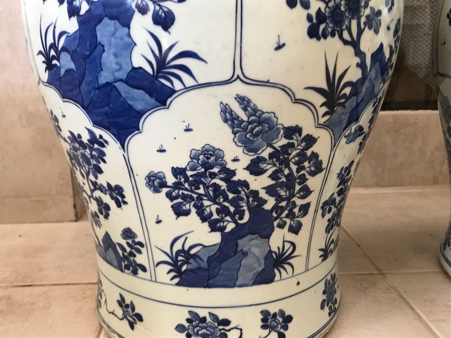 JUST ADDED - Pair Of LARGE Antique Chinese Porcelain Ginger Jars With Lids 24H X 14W (MOE) [Photo 7]