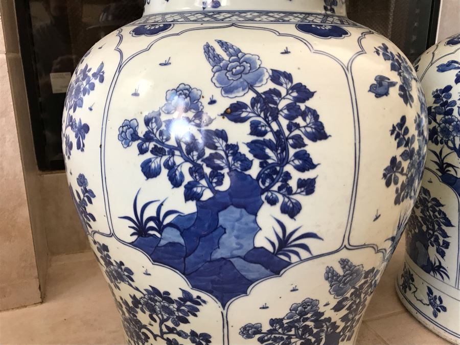 JUST ADDED - Pair Of LARGE Antique Chinese Porcelain Ginger Jars With Lids 24H X 14W (MOE) [Photo 8]