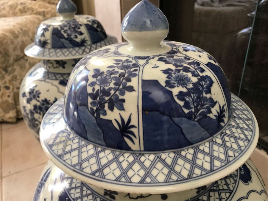 JUST ADDED - Pair Of LARGE Antique Chinese Porcelain Ginger Jars With Lids 24H X 14W (MOE) [Photo 14]