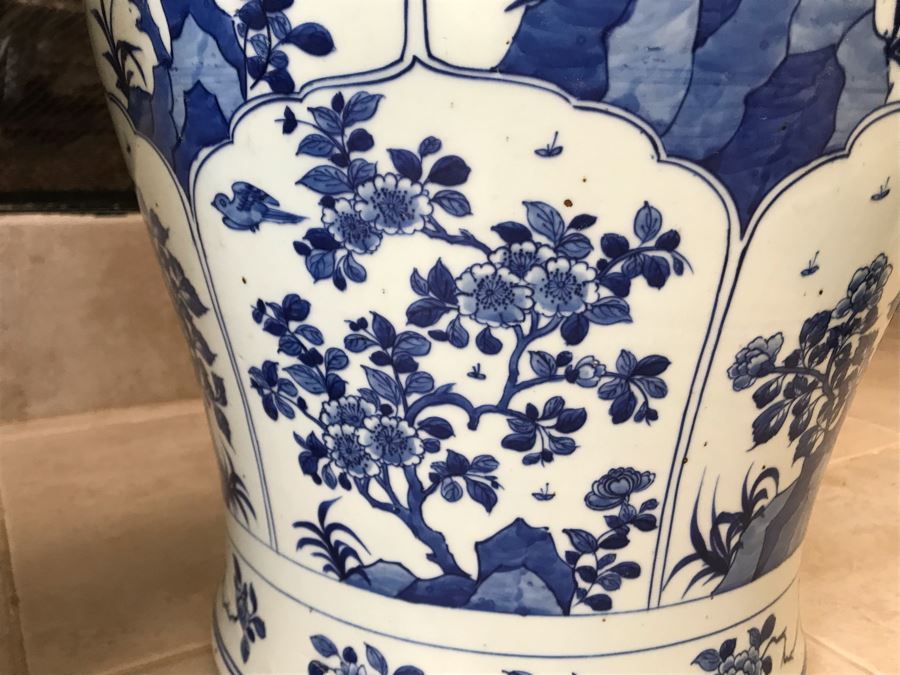 JUST ADDED - Pair Of LARGE Antique Chinese Porcelain Ginger Jars With Lids 24H X 14W (MOE) [Photo 11]